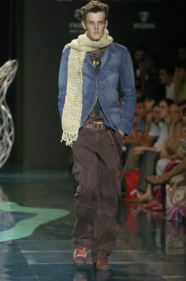 desfiles-videbula-saopauloinverno2005rtw-119