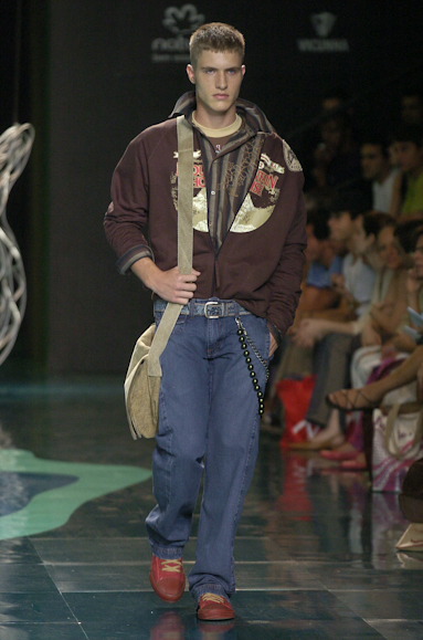 desfiles-videbula-saopauloinverno2005rtw-122