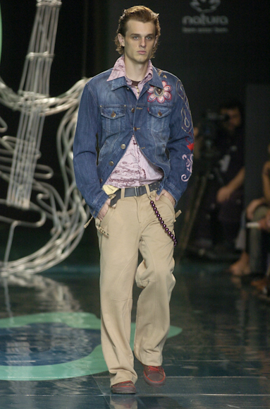 desfiles-videbula-saopauloinverno2005rtw-126