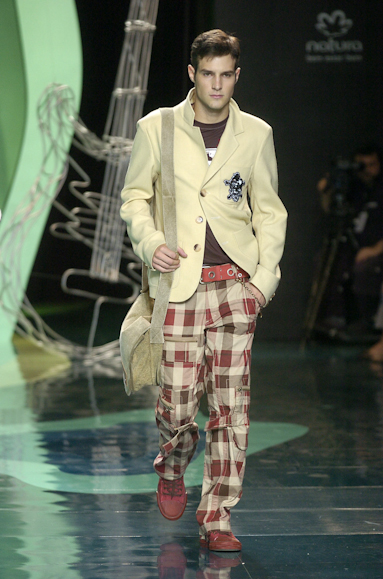 desfiles-videbula-saopauloinverno2005rtw-131