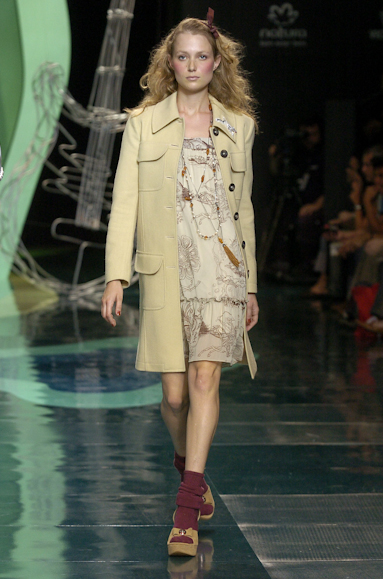desfiles-videbula-saopauloinverno2005rtw-135
