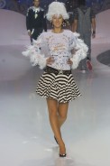 desfiles-zapping-saopauloinverno2005rtw-108