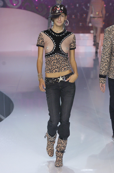desfiles-zapping-saopauloinverno2005rtw-120