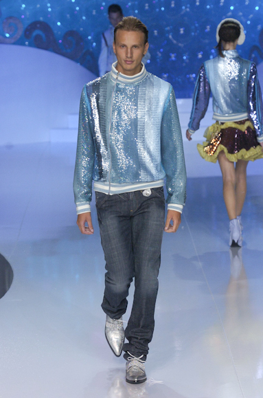 desfiles-zapping-saopauloinverno2005rtw-134