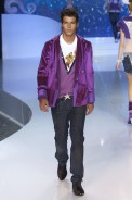 desfiles-zapping-saopauloinverno2005rtw-157