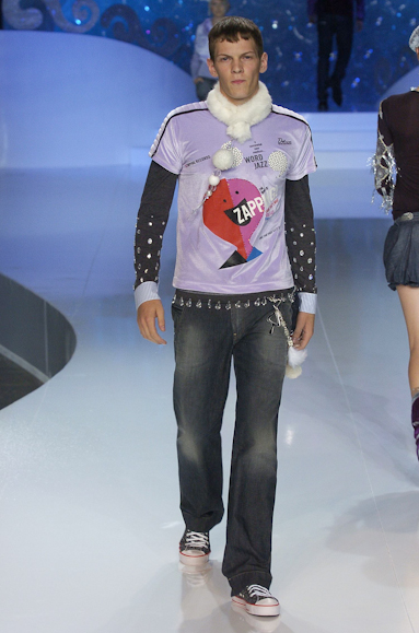 desfiles-zapping-saopauloinverno2005rtw-159