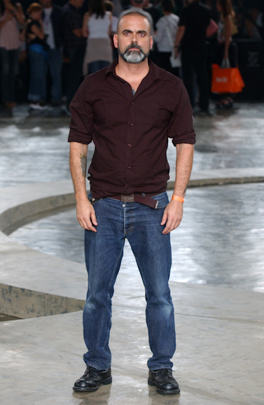 desfiles-zoomp-saopauloinverno2005rtw-100