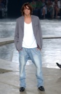 desfiles-zoomp-saopauloinverno2005rtw-101