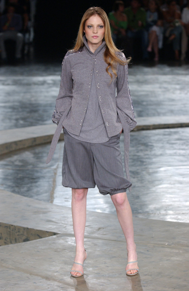 desfiles-zoomp-saopauloinverno2005rtw-123