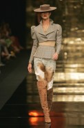 desfiles-animale-rioinverno2005rtw-118