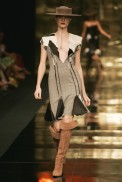 desfiles-animale-rioinverno2005rtw-132