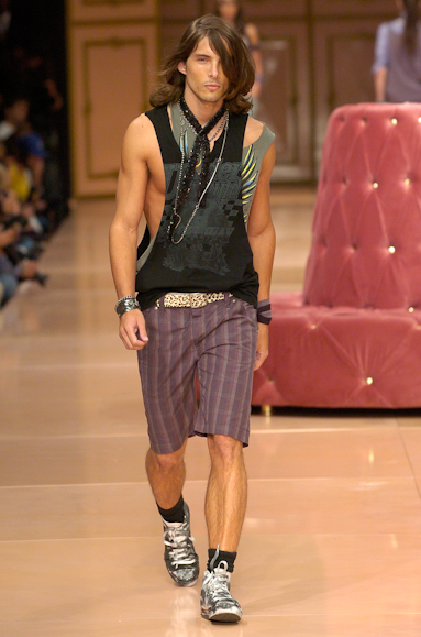 desfiles-colcci-rioinverno2005rtw-111