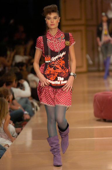 desfiles-colcci-rioinverno2005rtw-131