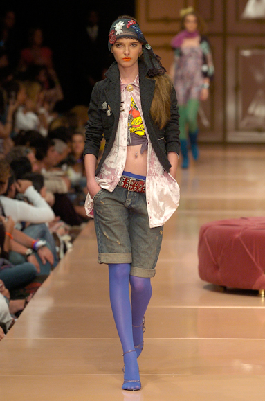desfiles-colcci-rioinverno2005rtw-132