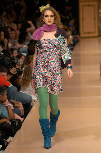 desfiles-colcci-rioinverno2005rtw-133