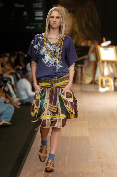 desfiles-coven-rioinverno2005rtw-101