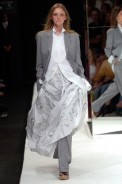 desfiles-gracaottoni-rioinverno2005rtw-101