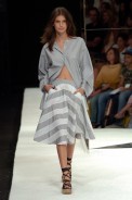 desfiles-gracaottoni-rioinverno2005rtw-105