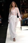 desfiles-gracaottoni-rioinverno2005rtw-110