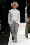 desfiles-gracaottoni-rioinverno2005rtw-125