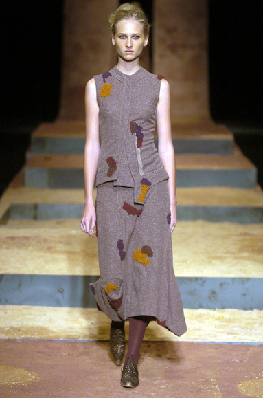 desfiles-mariabonita-rioinverno2005rtw-101