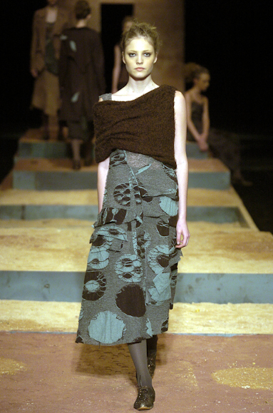 desfiles-mariabonita-rioinverno2005rtw-106