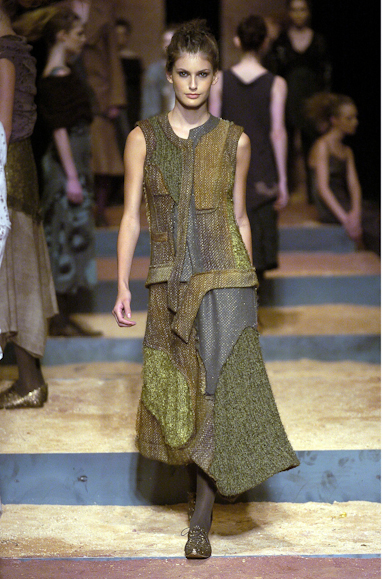 desfiles-mariabonita-rioinverno2005rtw-120