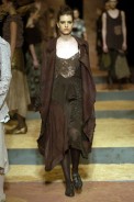 desfiles-mariabonita-rioinverno2005rtw-122