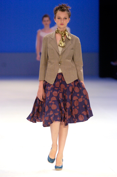 desfiles-mariabonitaextra-rioinverno2005rtw-103
