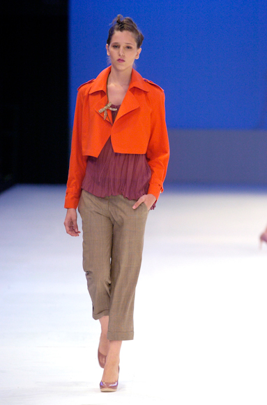desfiles-mariabonitaextra-rioinverno2005rtw-109