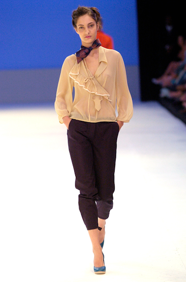 desfiles-mariabonitaextra-rioinverno2005rtw-110