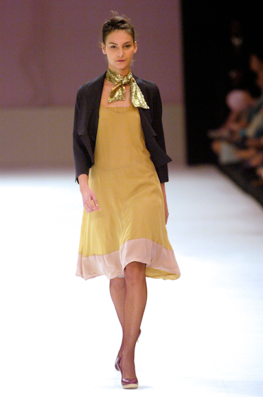desfiles-mariabonitaextra-rioinverno2005rtw-116