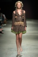 desfiles-melkzda-rioinverno2005rtw-109