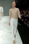 desfiles-oestudio-rioinverno2005rtw-105