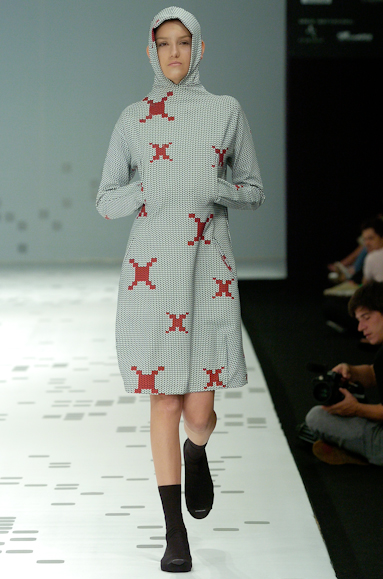 desfiles-oestudio-rioinverno2005rtw-106