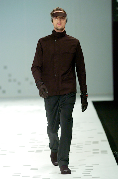 desfiles-oestudio-rioinverno2005rtw-123