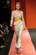 desfiles-patriciavieira-rioinverno2005rtw-100