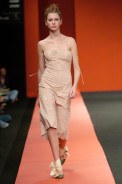 desfiles-patriciavieira-rioinverno2005rtw-103