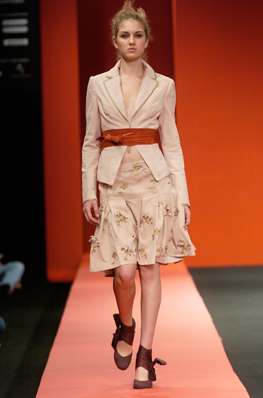 desfiles-patriciavieira-rioinverno2005rtw-104