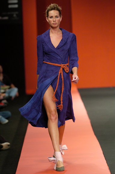 desfiles-patriciavieira-rioinverno2005rtw-107