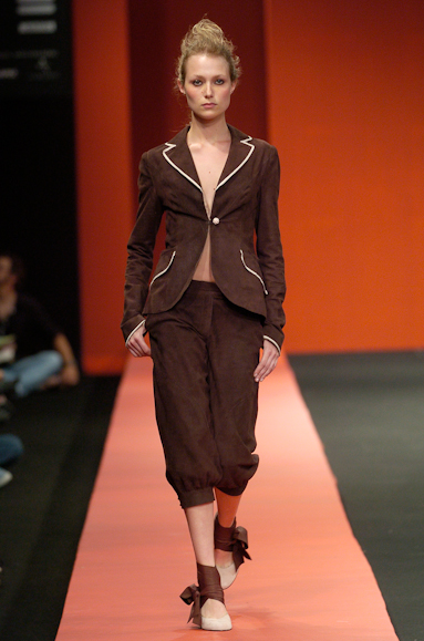 desfiles-patriciavieira-rioinverno2005rtw-112
