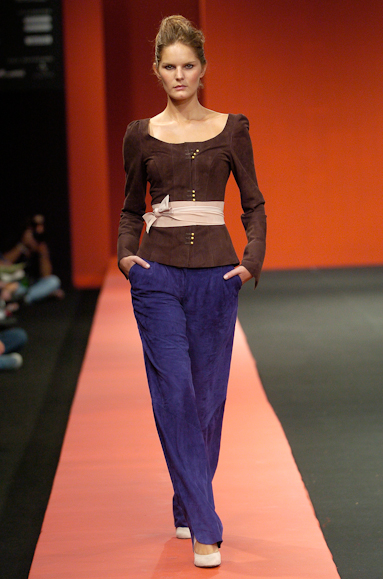 desfiles-patriciavieira-rioinverno2005rtw-116
