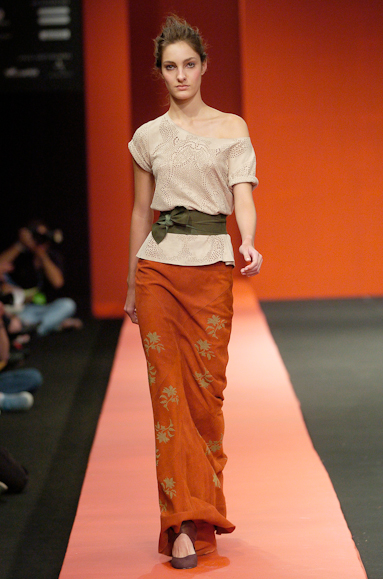 desfiles-patriciavieira-rioinverno2005rtw-119