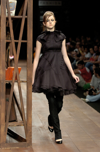 desfiles-walterffw.com.br-rioinverno2005rtw-107