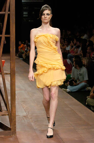 desfiles-walterffw.com.br-rioinverno2005rtw-108