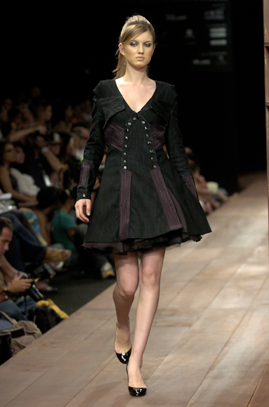desfiles-walterffw.com.br-rioinverno2005rtw-124
