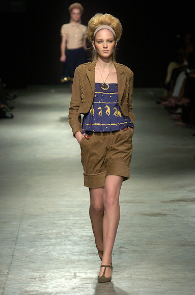 desfiles-zigfreda-rioinverno2005rtw-103