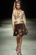 desfiles-zigfreda-rioinverno2005rtw-113