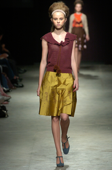 desfiles-zigfreda-rioinverno2005rtw-114