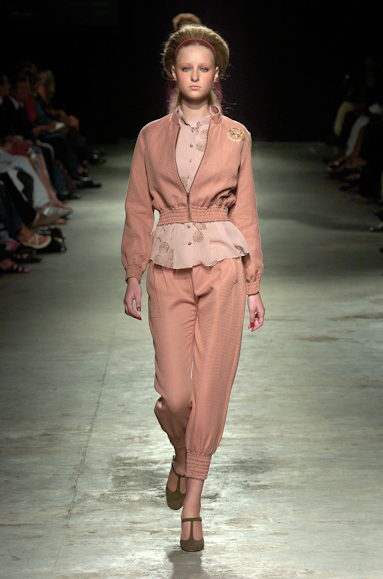 desfiles-zigfreda-rioinverno2005rtw-118